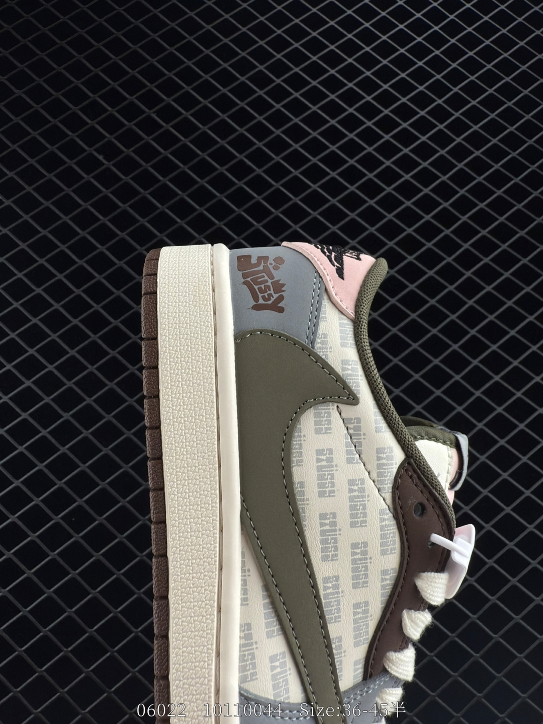 fragment design x Travis Scott x Nike Air Jordan 1 Low OG SP”Black/Green Toe“